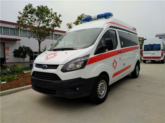 福特新全顺救护车