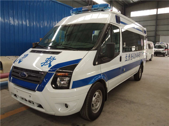 新世代全顺v348江铃救护车（卧铺版）