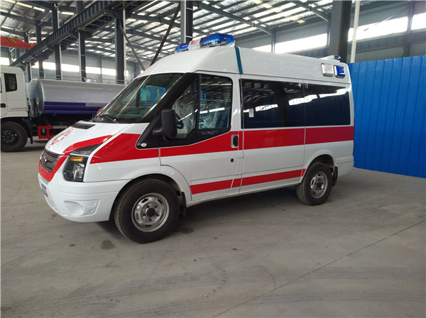 福特新世代（短轴）救护车
