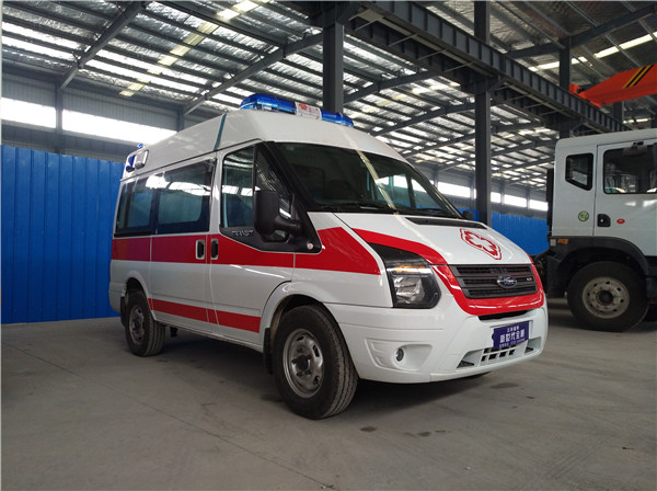 福特新世代（短轴）救护车