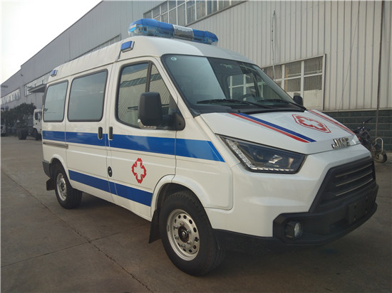 江铃特顺短轴救护车（监护型）