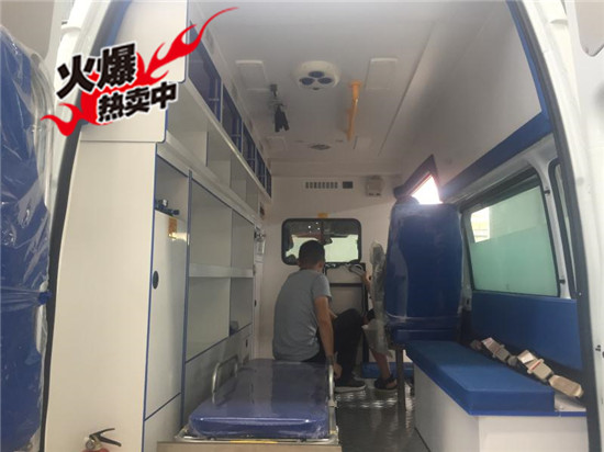 福特新世代全顺救护车（长轴/高顶）