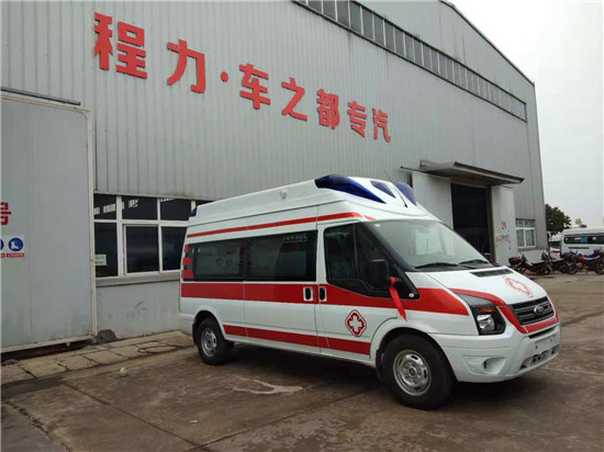 江铃新世代全顺救护车（牛魔王版）