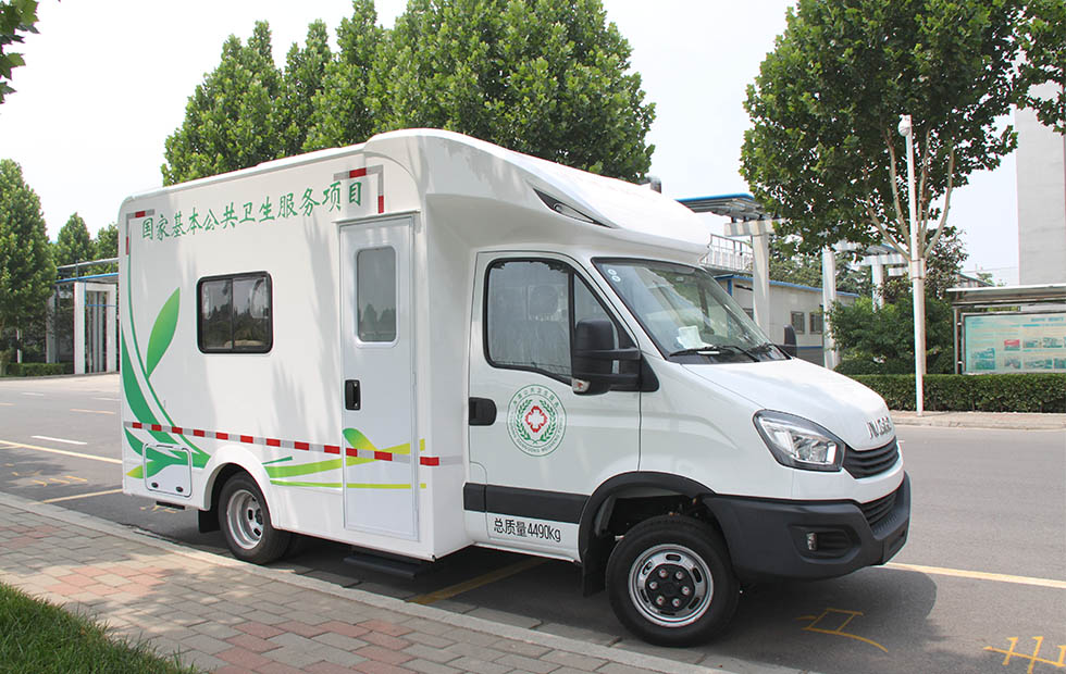 方舱式巡回诊疗车