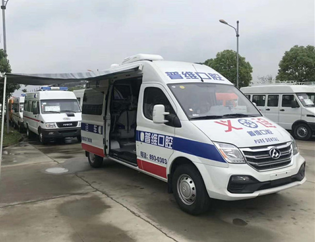 大通V80牙科车