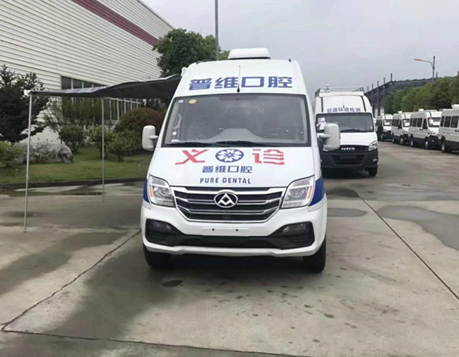 大通V80牙科车