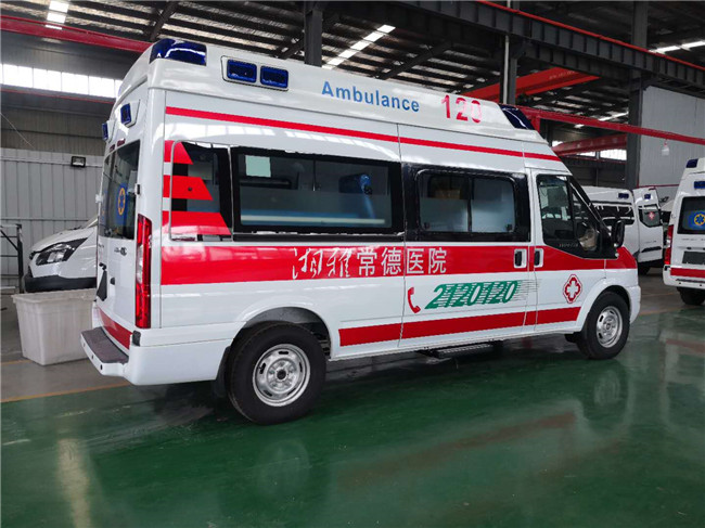 江铃全顺V348救护车（福星顶）
