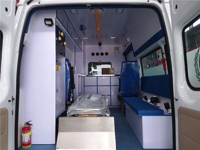 江铃全顺V348救护车（福星顶）