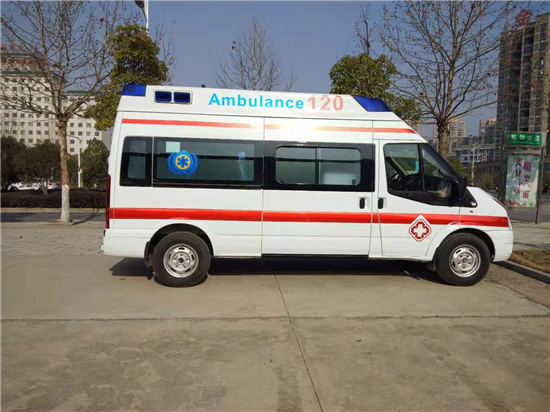 江铃全顺福星高顶监护型救护车
