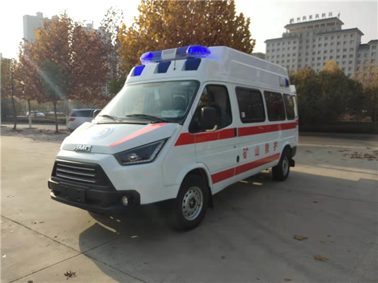江铃大型矿山救护车