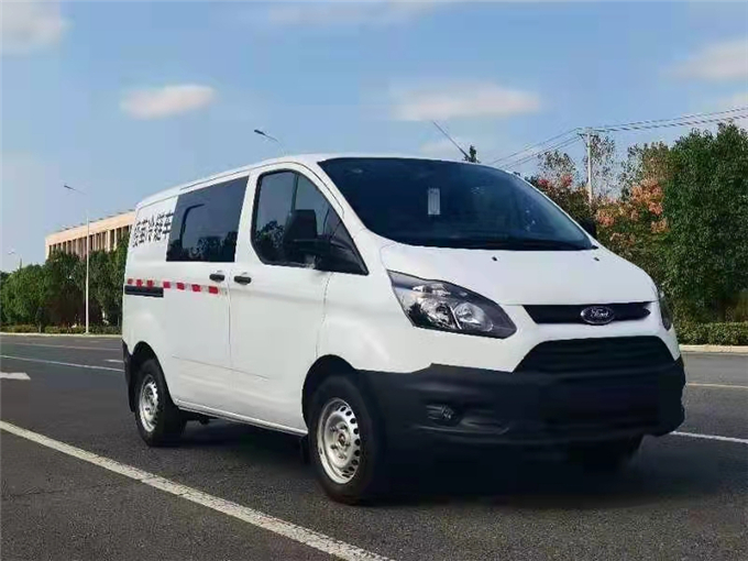 汽油疫苗冷链车