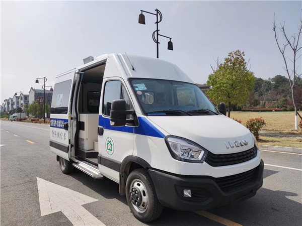 全科医疗车