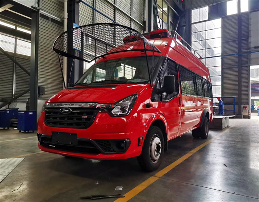 v348福特新世代12人运兵车