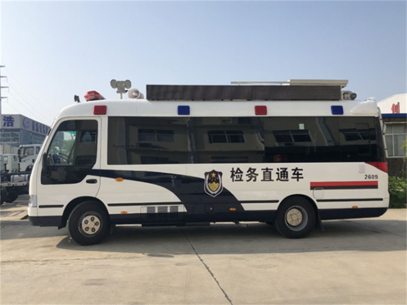 安凯考斯特多功能指挥车