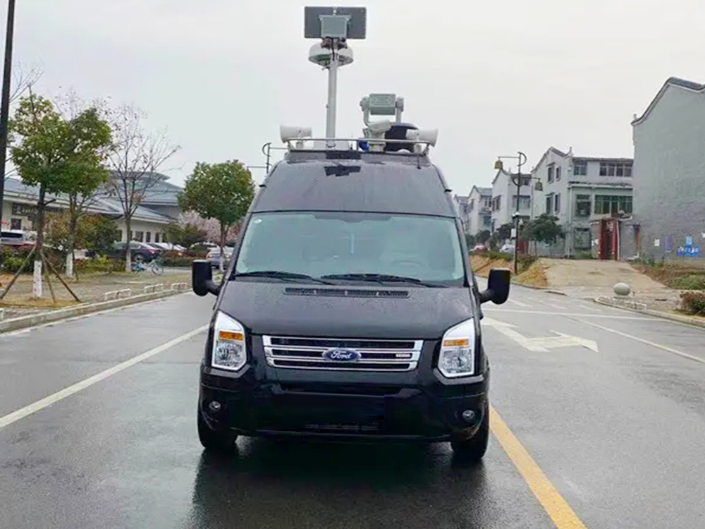 福特新世代V348应急指挥车