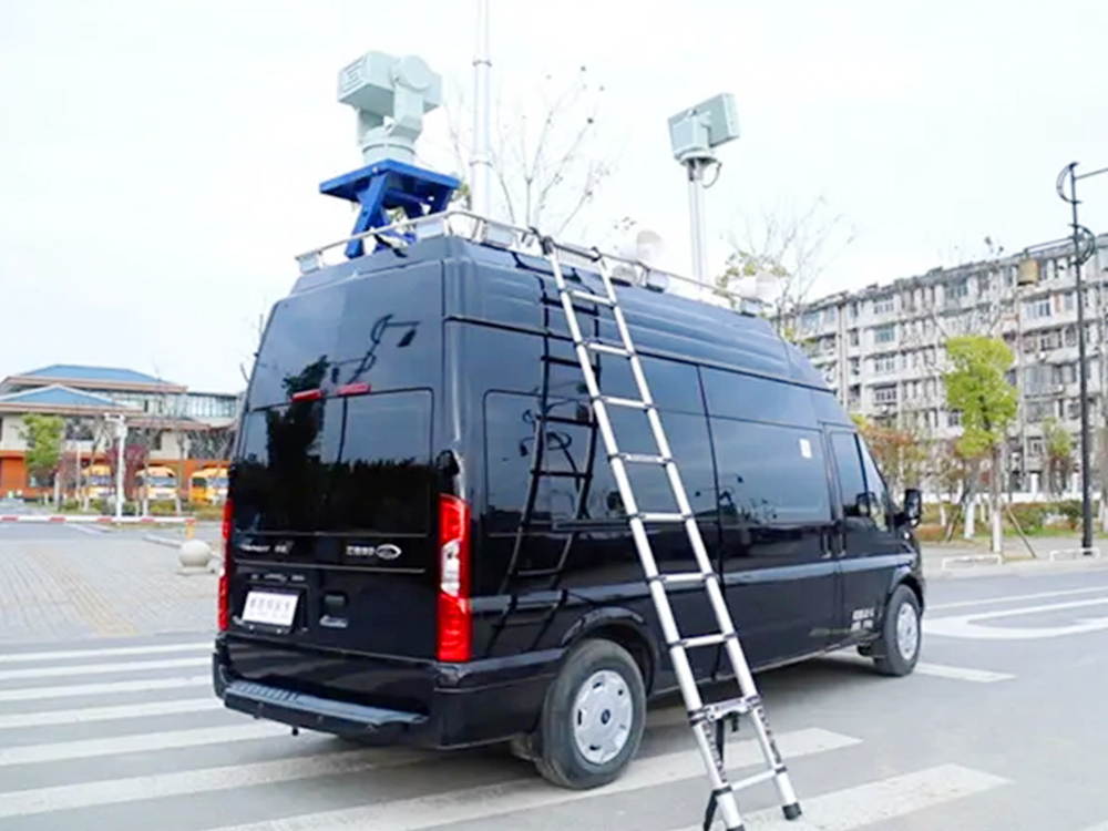 福特新世代V348应急指挥车