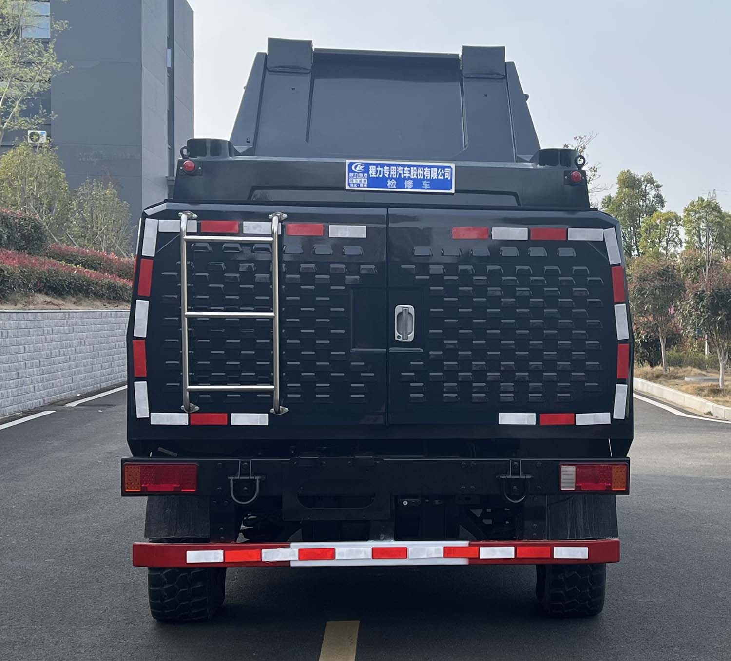 程力威牌CLW5060XJXEQ6型检修车