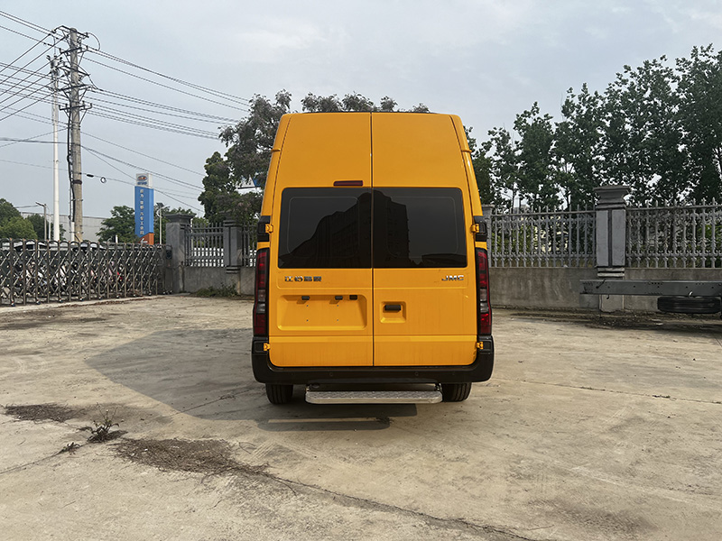 福特福顺自动挡救险车