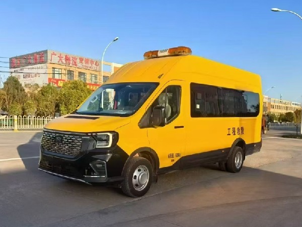 福特T8矿山救援车（气防车）