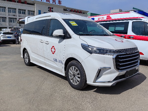 大通G10 MAX自动挡救护车（行政版）